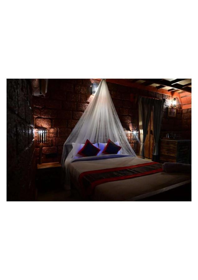 The Horse & Chariot Hotel Madikeri Luaran gambar